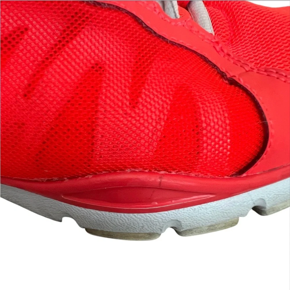 Nike Training Flex TR2 women’s 9 bright neon orange mesh running shoes